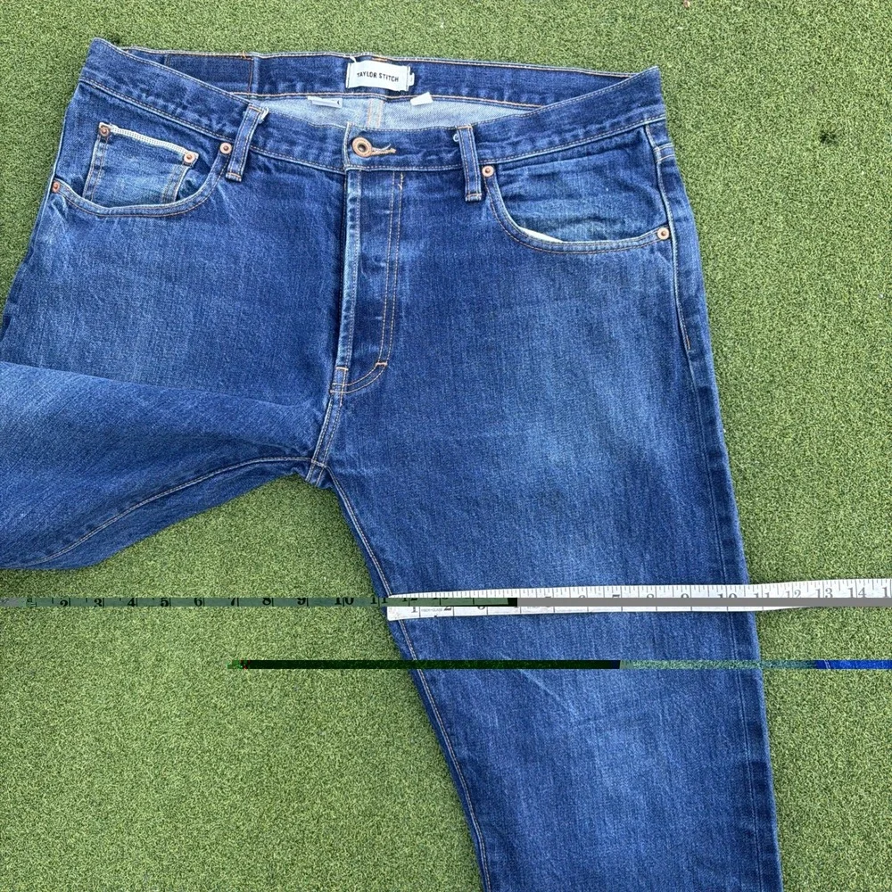 Taylor Stitch great size